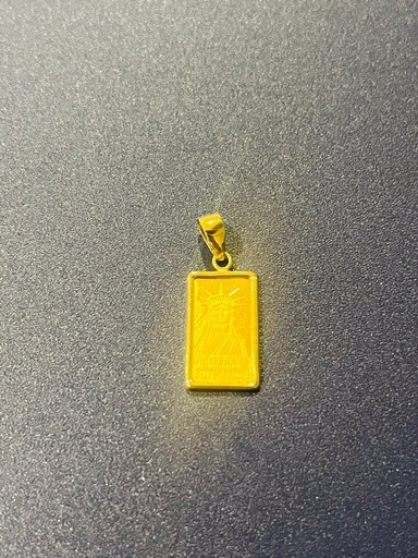 ◾️本物K24、K18◾️自由の女神ペンダントトップ◾️1.4g◾️コメ兵保証書付き