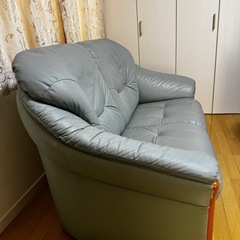 2人掛けソファの画像