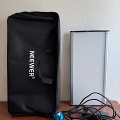 NEEWERライト/スタンド/リフレクターセットの画像