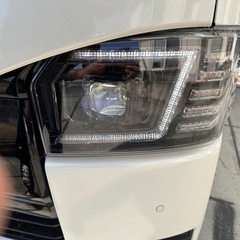 　ハイエース　コプラスヘッドライトの画像
