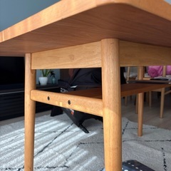 unico  ダイニングテーブルの画像