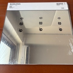 【新品未開封】IKEA ミラー BLODLONN ブロドローン 4枚セット（貼り付けタイプ）の画像
