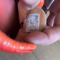 adidas  子供用室内サッカーシューズの画像