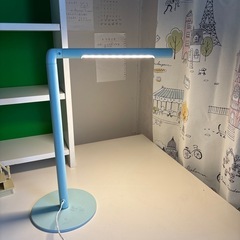 デスクライトの画像