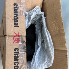 終了木炭と着火剤の画像