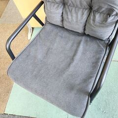 未使用 一人掛けソファ 幅53ｘ奥行70ｘ高さ84cm コンパクトなリラックスチェア ECRC-DGY グレー系 イス 椅子 ドウシシャ 札幌 北20条店の画像