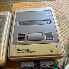 取引者決定⭐️Nintendo スーパーファミコン 本体2台の画像