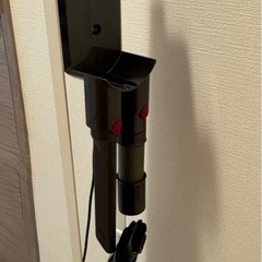 ダイソン掃除機を立てかける台の画像