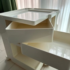 収納ワゴン
の画像