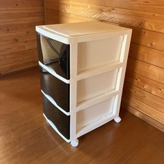 お取引中　プラスチック　引き出し　収納ケースの画像