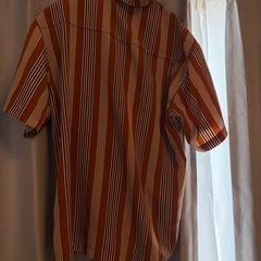 ストライプシャツの画像