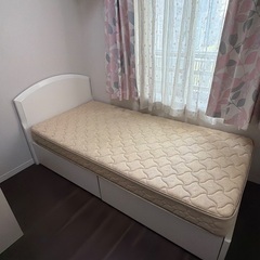 【0円で引き取ってくださる方3/14まで募集🙌】ベット＋マットレスの画像