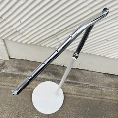 傾斜ハンガーラック 店舗什器 ディスプレイスタンド アパレル什器 販促用ハンガー　ハンガーラック　傾斜ハンガー　ディスプレイ Slant Hanger Rack Retail Display Stand Shop Fixture の画像