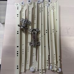 ダイソン、ルンバ、DIY金具の画像