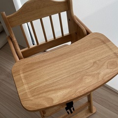 ベビーチェア　ダイニングチェアの画像