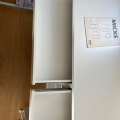 【IKEA】MICKEデスク＋【ニトリ】4段棚の画像