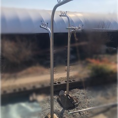 ステンレス物干し台(段違い) ×2  物干しベース×2　物干し竿×2本　セットの画像