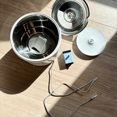 ★0円【お譲りします】自動給水器 ペットキット PETKIT EVERSWEET 3 PRO スタイリッシュ シンプル 白 猫の画像