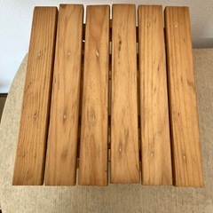 折り畳み式ミニテーブルの画像