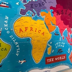 キッズ用 世界地図（英語表記）壁掛けボードの画像