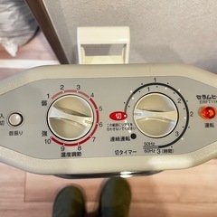 ダイキン遠赤外線電気ヒーターの画像