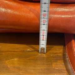 オレンジレザーリュックの画像