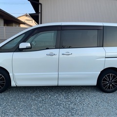 日産セレナ　期間限定価格の画像