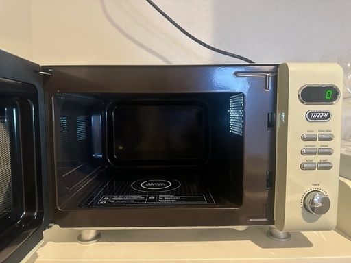 【Toffy/トフィー】 電子レンジ K-DR1 コンパクト 17L フラットテーブル レトロ アッシュホワイト K-DR1-AW