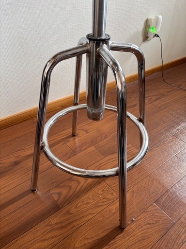 昇降式カウンターチェア2脚