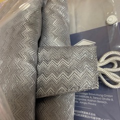 新品1級遮光カーテン100x200の画像