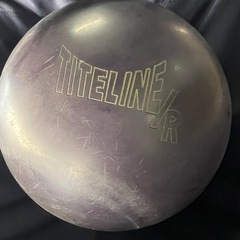 ボーリング球の画像