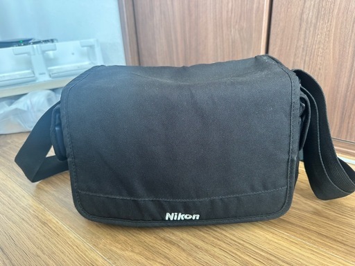 Nikon  D90 デジタル一眼カメラ