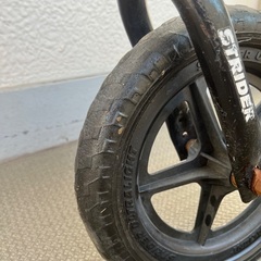 ストライダーの画像