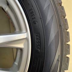 スタッドレスタイヤ&ホイール4本セット　165/65R13の画像