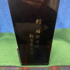 レトロ 置き時計 木製風 インテリア時計 棚付き 高さ29cm アンティーク調 時計 昭和レトロ 置時計 置き時計 和風 クォーツの画像