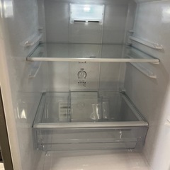 2018年製AQUAノンフロン２ドア冷蔵庫126Lの画像
