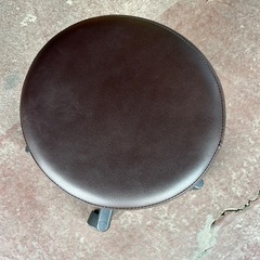 ジャンク品イスの画像