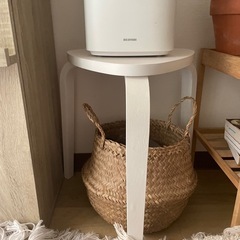 IKEA スツールホワイトの画像