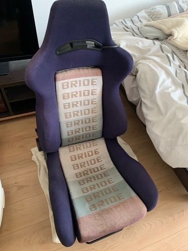 BRIDE セミバケットシート