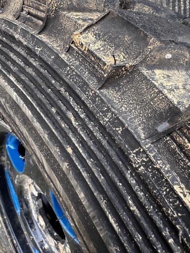 ジムニー タイヤ グラントレック MT2 7.50 4本セット値下げ