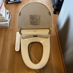 TOSHIBA ウォシュレットの画像