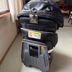 combi 
チャイルドシートの画像