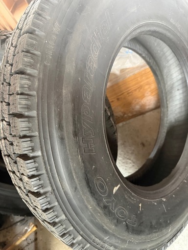225/80r17.5 スタッドレスタイヤ