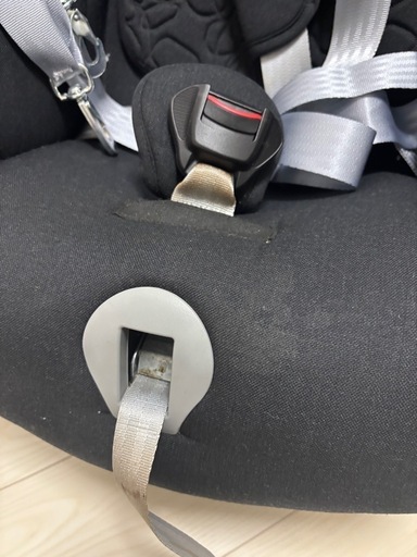 ボルボ 純正 後向きチャイルドシート 9〜25kg 9ヶ月〜6才