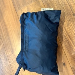 モンベル   ポケッタブルベビーキャリアとレインカバーセットの画像