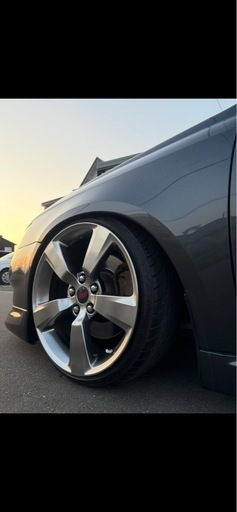 GRBホイール　18インチ　8.5j pcd114.3