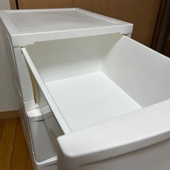 3段チェストの画像