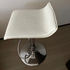 カウンターチェアの画像