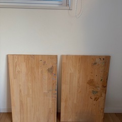 【500円】大型パイン材風の板3枚セット（DIY素材・作業台に！落書きあり）の画像