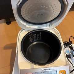 電子レンジ　炊飯器の画像